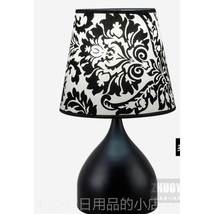 正品北欧触摸遥控调约现代简灯时尚创意节能台灯卧光室床头书房卧