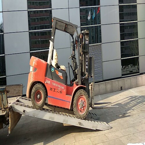 叉车工程车拖拉机收割机轮式挖机汽车铝合金爬梯跳板专用爬车桥板