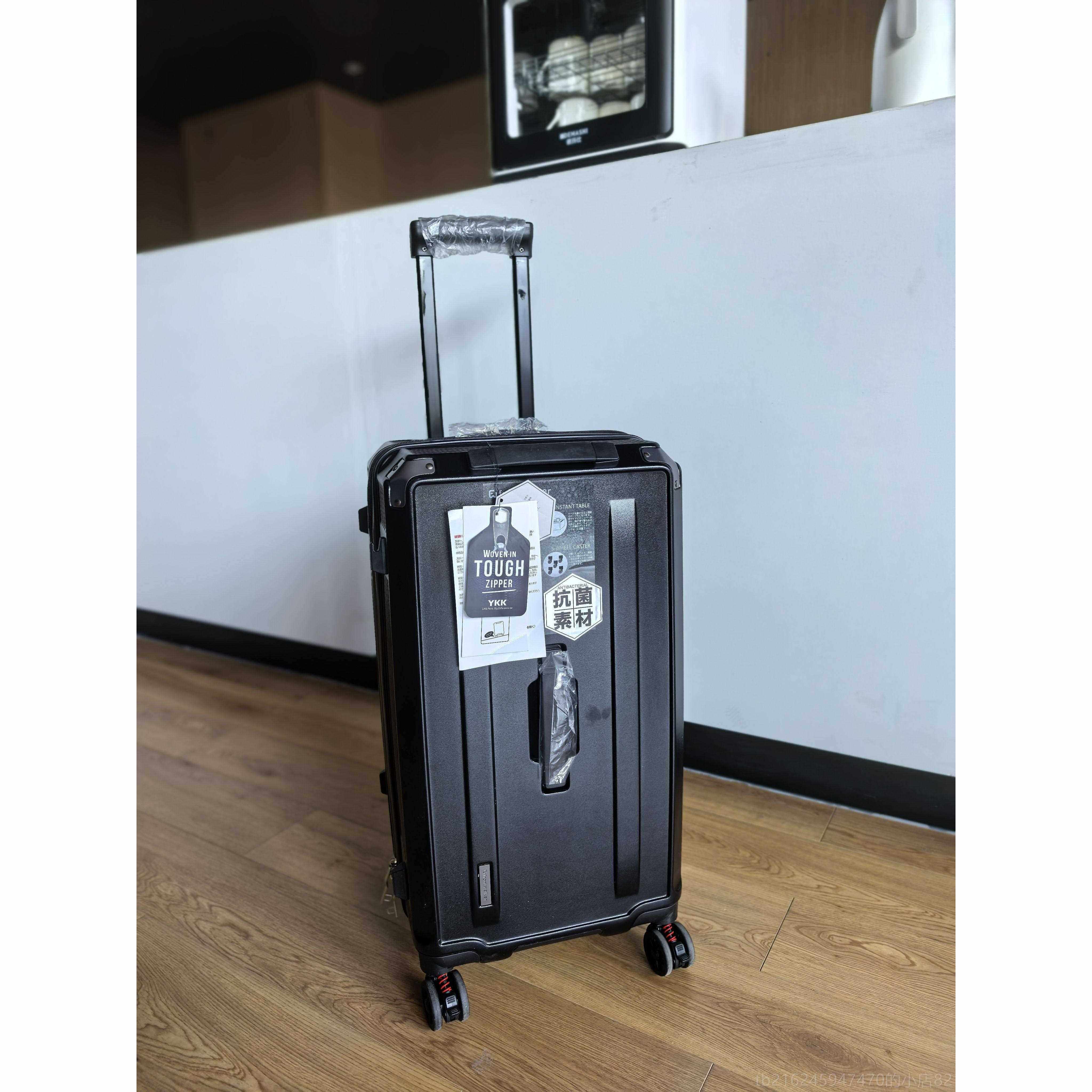 高档少量货清仓出拉口美国扩高端纯pc旅行箱可展行李箱学生杆尾箱