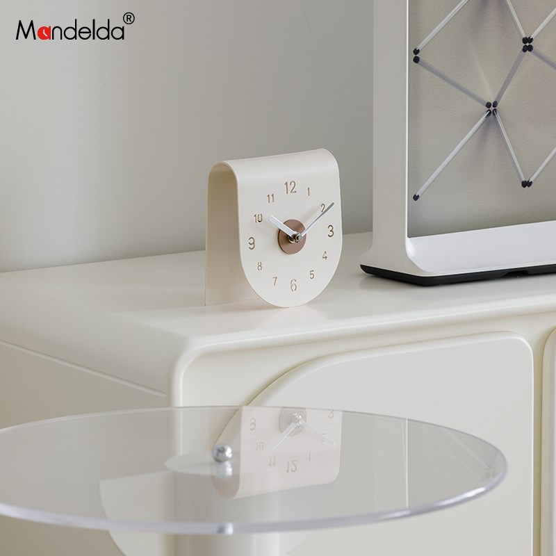 Mandelda家居客厅简约时钟座钟饰品玄关酒柜高端大气桌面装饰摆件
