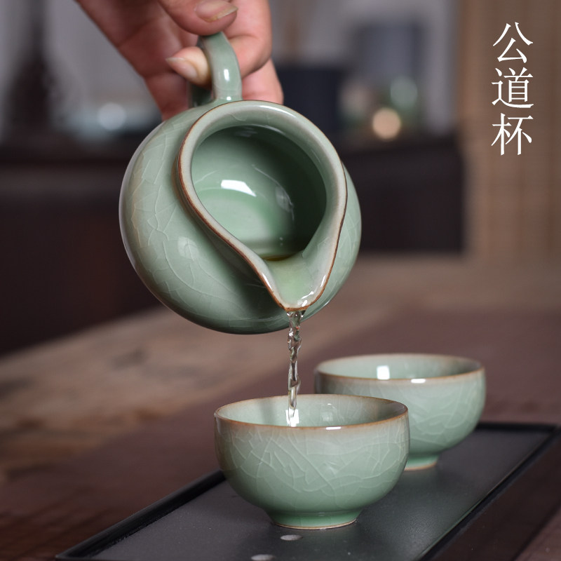 龙泉青瓷冰裂功夫茶具公道杯陶瓷大号过滤分茶器耐热茶海茶道配件