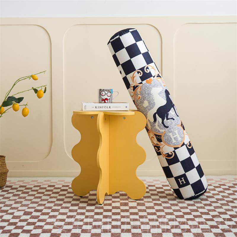 高档长圆柱侧抱男朋友抱枕条抱枕睡觉枕头可拆洗女生床上糖果睡枕