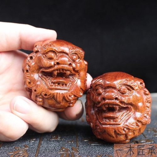 寮国黄花梨木雕貔貅狮子头手把件实木雕刻手工艺品手球把玩件送礼