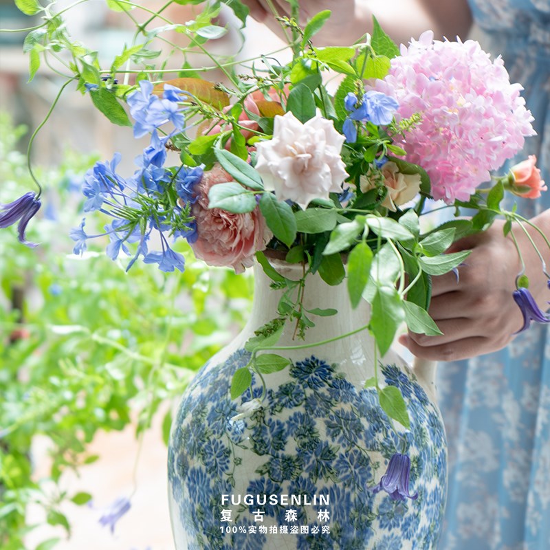 复古森林做旧冰裂釉蓝色藤花单耳花瓶陶瓷摆件水培家居桌面装饰