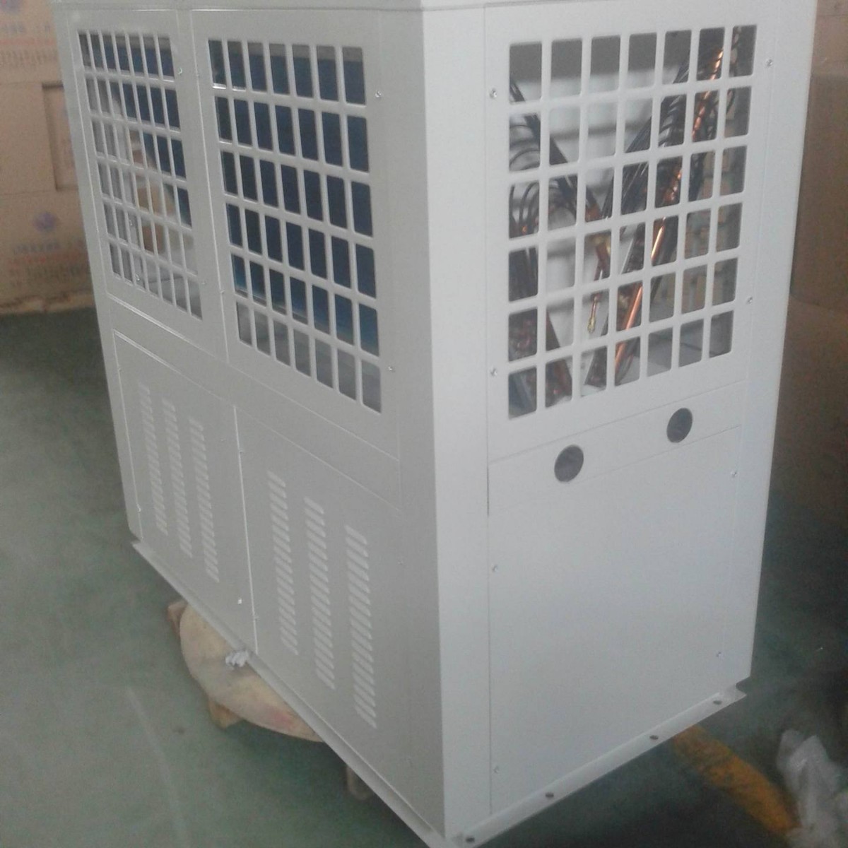 15P顶出风V型钣金三排蒸发器