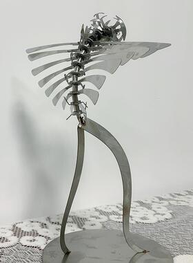 形新款纸片风车户外不锈钢动能雕塑金人51属纸片人转人动摆件