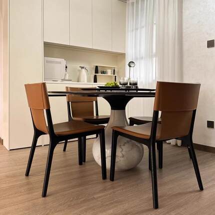 意式轻奢家用靠背椅现代YS-003简约实木马餐鞍椅子软装设计师皮样