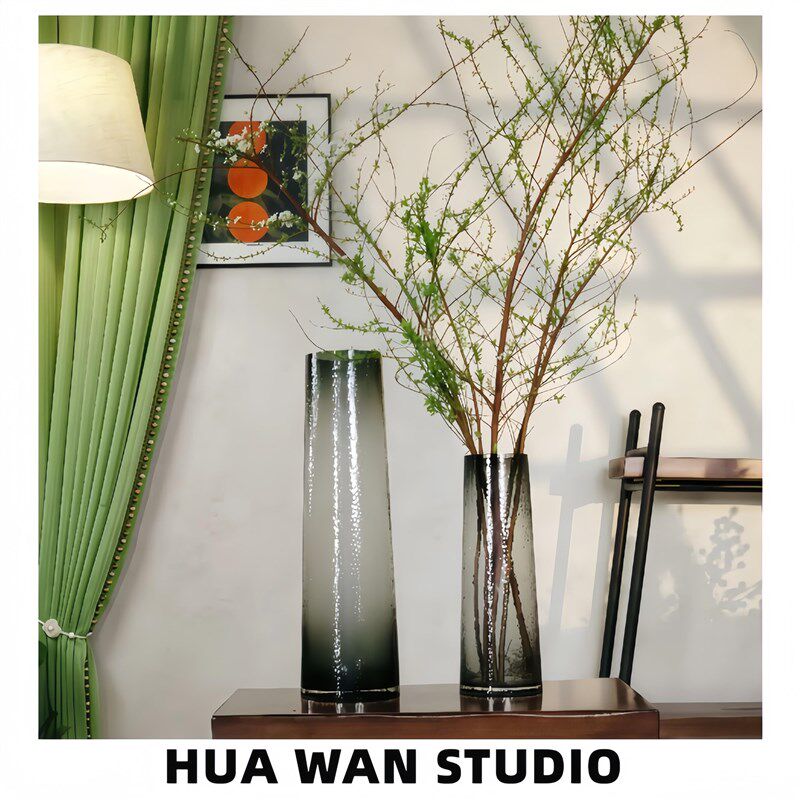 锤纹T筒 人工吹制玻璃花瓶插花养花复古风匠心手工装饰小家摆件