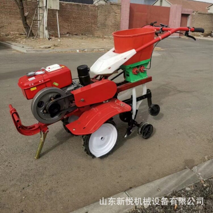 小型汽油7.5马力松土除草机果园大棚旋耕机柴油手扶翻土机