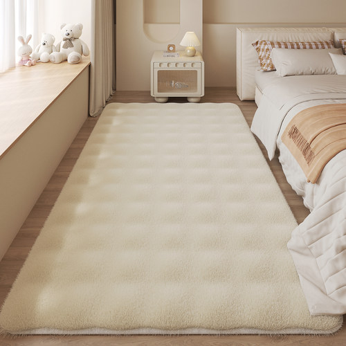卧室地毯2024新款奶油风床边毯免洗可擦室内客厅地垫防水防污房间