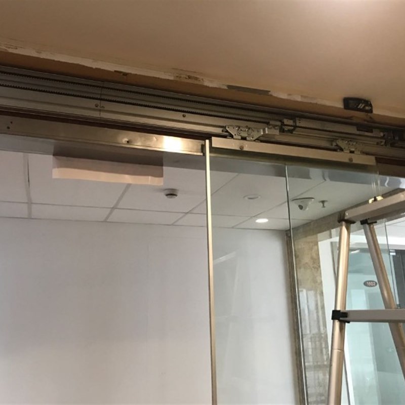 自动门长门夹 铝合金门夹 感应门打孔门夹 夹12MM玻璃门打孔夹