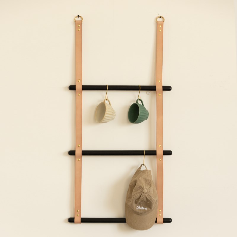 免打孔实木壁挂衣帽架植鞣革上墙挂衣架展示架装饰墙壁面挂件定制