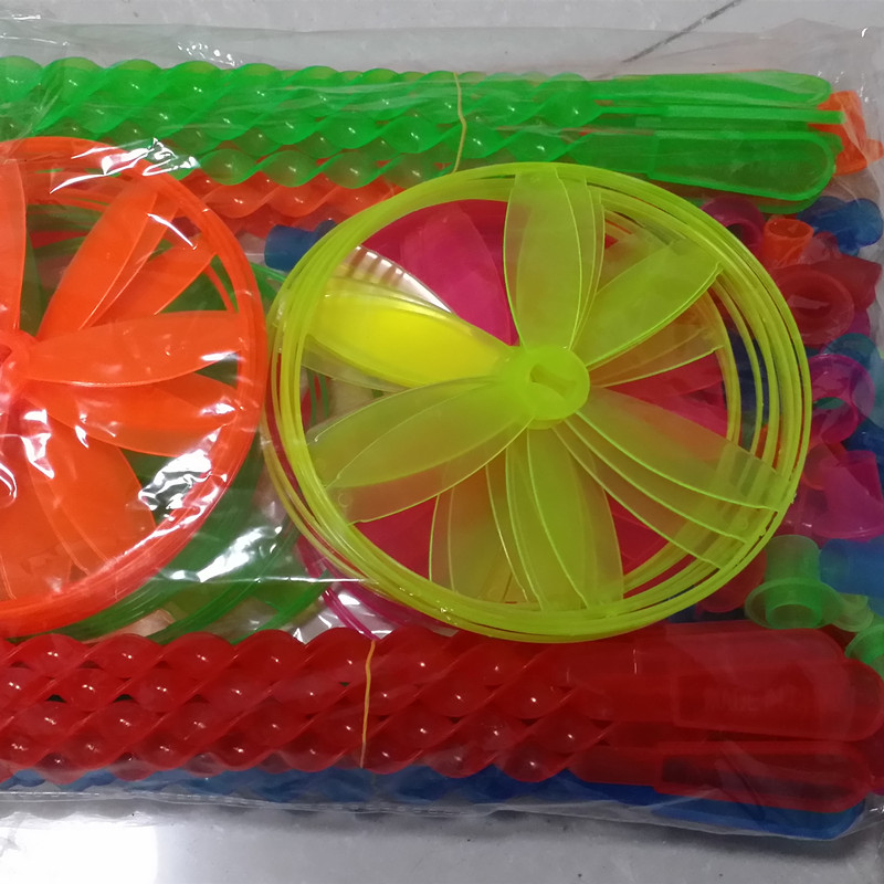 传统儿童玩具大号手推飞碟 飞天仙子 竹蜻蜓软飞盘幼儿园地摊热卖