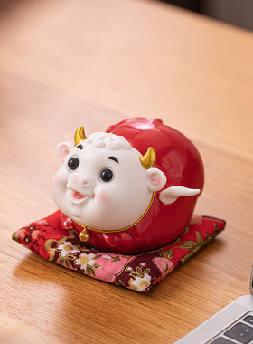 创意陶瓷生肖动物牛摆件家居客厅桌面装饰品节日生日送男友小礼品