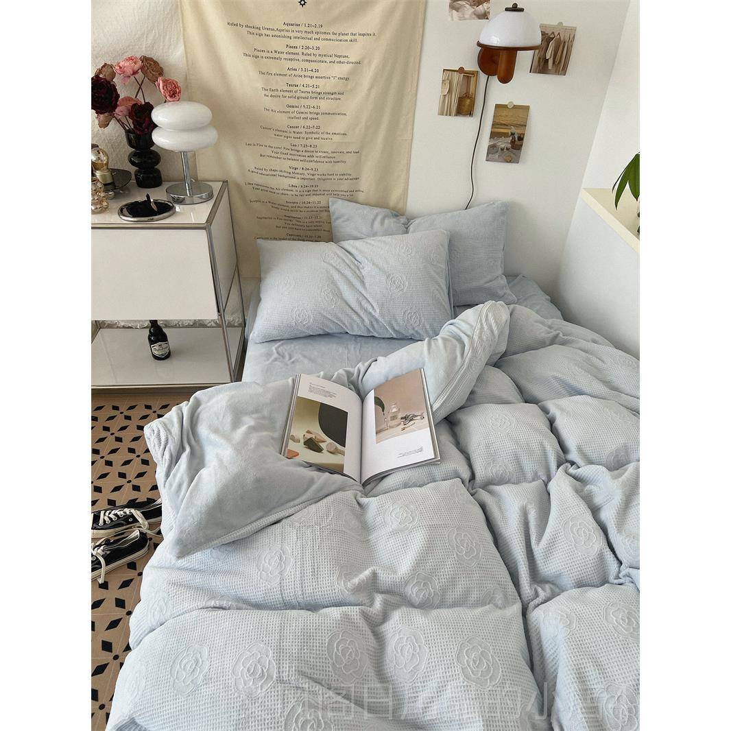 正品梨梦 奶油梨涡 秋冬保暖提牛花上奶绒四件套珊单瑚绒床被套床