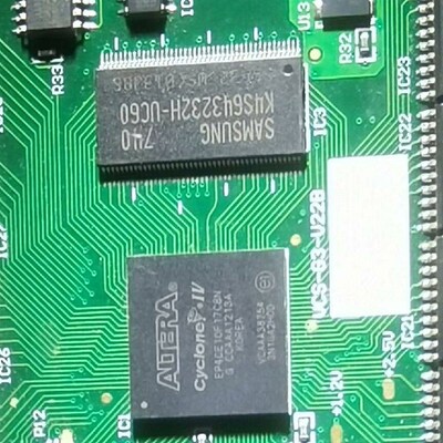 EP4CE10F17C8N一起50多张 不带胶成色好