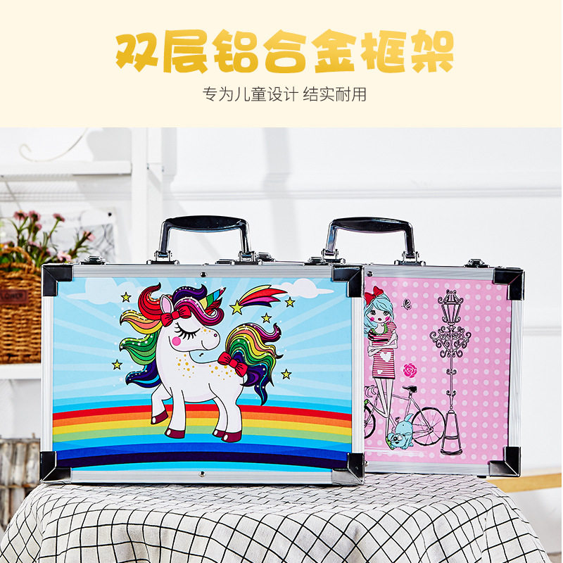 小学生女孩画笔套装蜡笔水彩笔