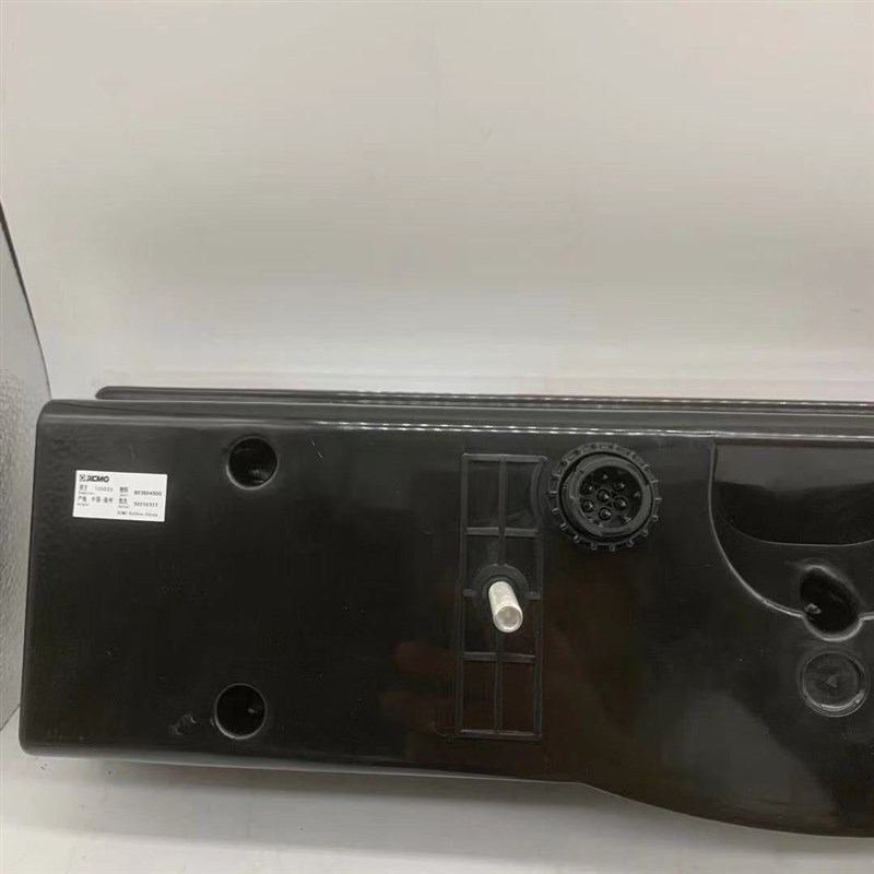 徐工吊车配件XCT后尾灯 尾灯总成XC-xct75 KC KD 倒车灯