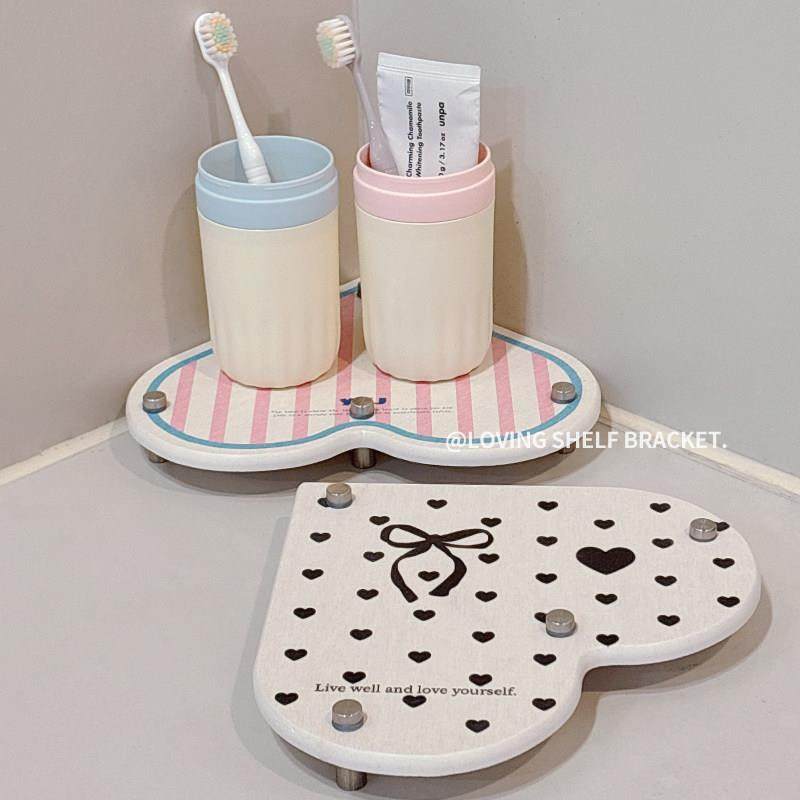 爱心矽藻泥吸水凉垫浴室置物架沥水架化妆室台面收纳牙刷牙杯沥水