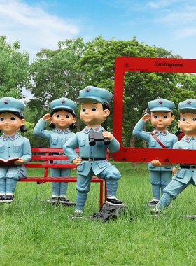 卡通小红军玻璃钢人物雕塑红色革命文化主题学校园林景观装饰摆件