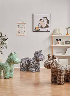 网红小马创意凳儿童凳客厅动爱座椅可坐凳卡通造UON型客厅落地物