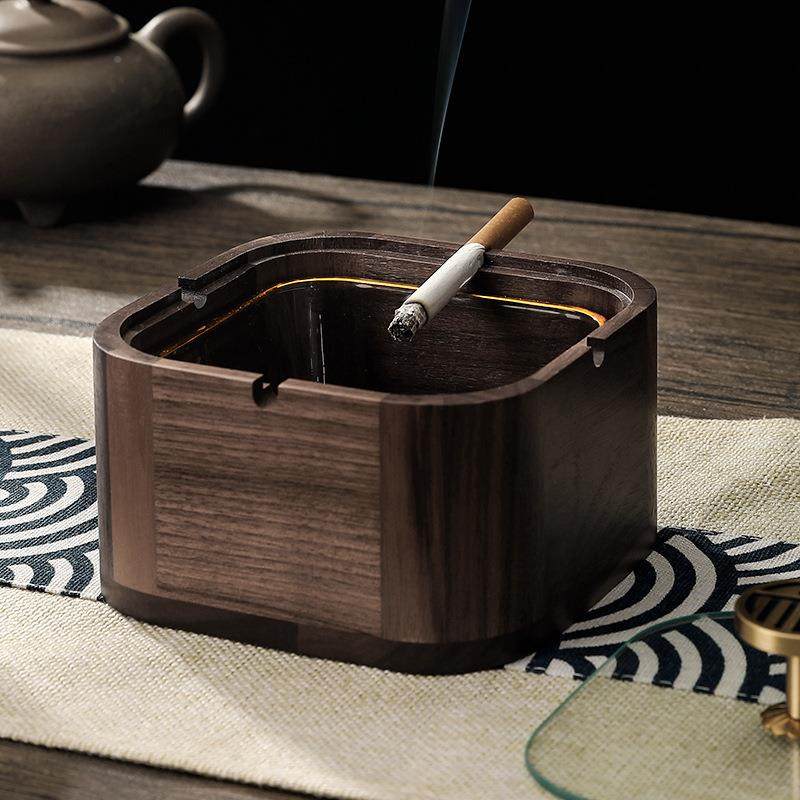 新中式创意胡桃木实烟灰家用客厅四方办公室带木710盖防飞灰缸收