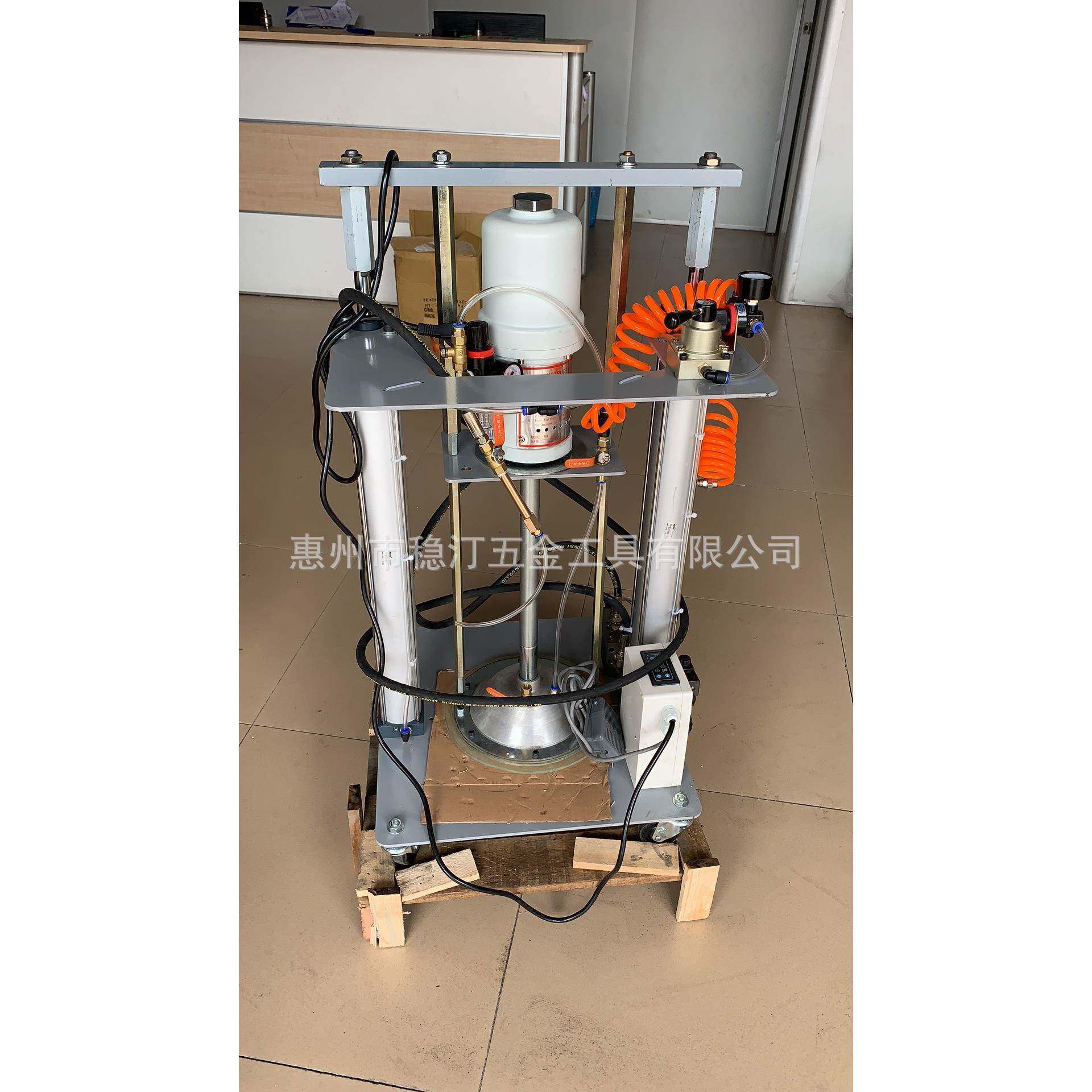 双立柱641100黄油黄油量泵双气机缸定黄油加注机力威特油泵