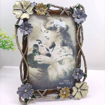 6957彩相珐琅6寸，7寸属金框,，摆台相框