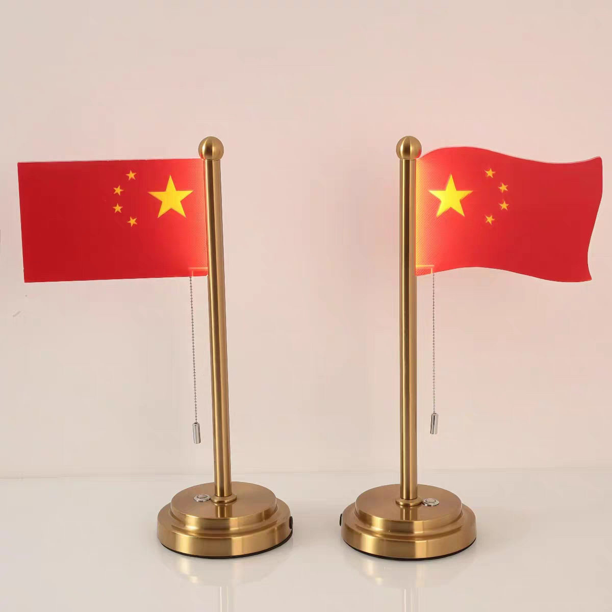 国庆国旗摆件桌面室内桌摆小红旗办公室装饰旗座办公桌会议室桌旗
