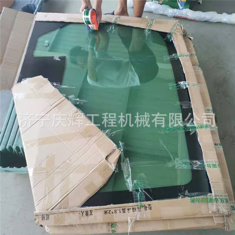 挖掘机驾驶室钢化玻璃加胶后档