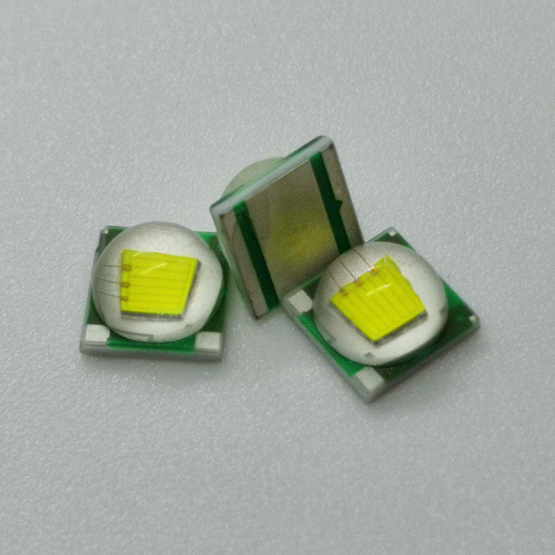 5050t6灯珠xmlt6灯珠8W科瑞t6灯珠手电筒价格优惠