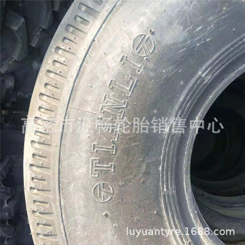 天力24-21石油运输车轮胎E-7沙漠顺花真空胎