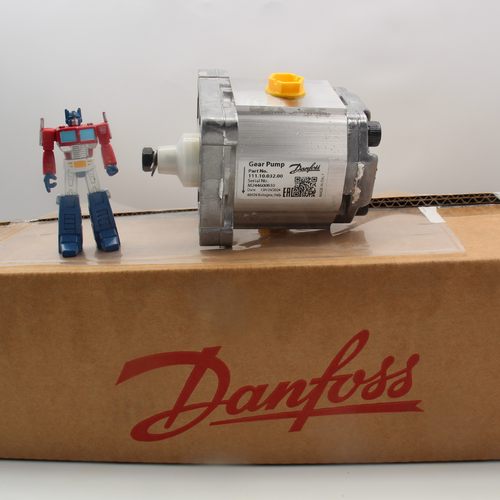 DANFOSS SNW3NN/033LN07SLNNCAC7 单齿轮泵丹佛斯 211.25.171.0A
