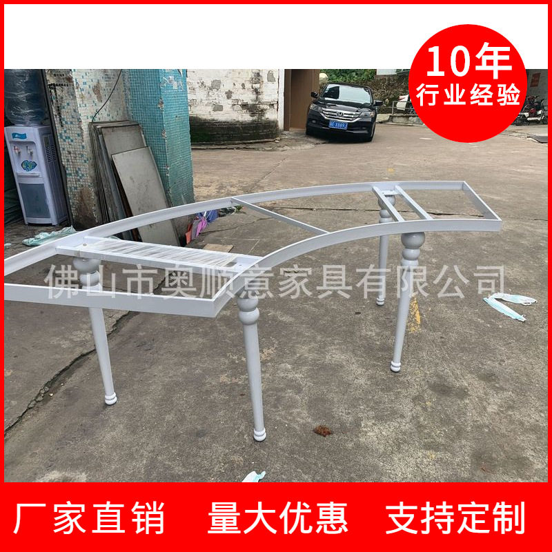 婚宴用镀金不锈钢S型大圆桌