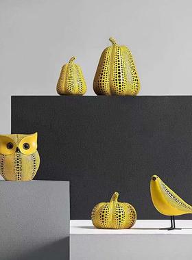 波点艺术黄色南瓜摆件动物仿真树脂摆件北欧创意客厅电视柜软装饰