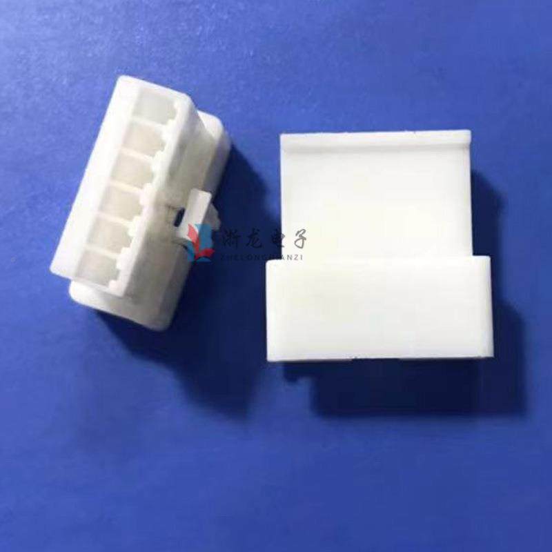 SM-6P空对中母胶RZF壳2.5-6ALED玩具条形连接器接插0件接白色100