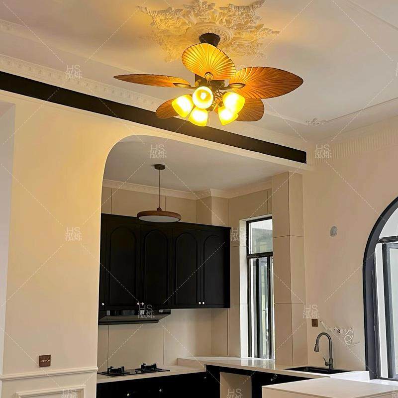 风扇吊灯法式中古实木餐厅吊扇灯美式复古南洋风新款客厅一体吊灯
