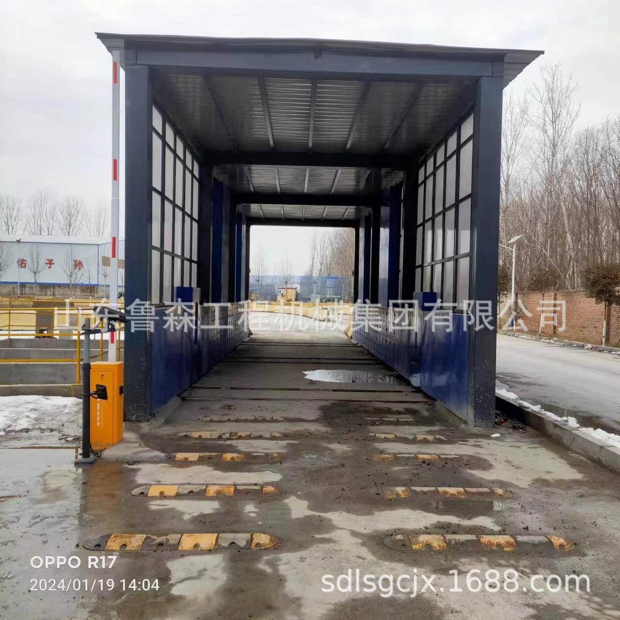 全自动筑工地洗轮机米阳光板全封建闭洗洗车机68nyiy9y价格八滚轴