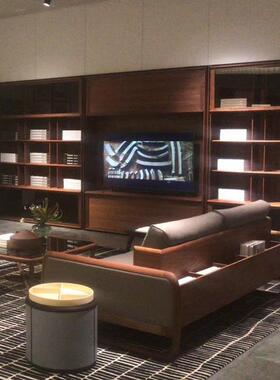 可北美桃黑胡木满墙组合书墙柜全实木别墅AJV现柜代媒体电视整柜