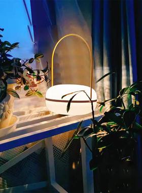 新露款发光手提台灯外创意户太阳能营FRU灯床氛头围灯庭院小夜灯