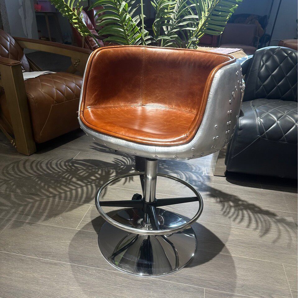 单人沙发椅工业风休闲椅个性时尚真皮转椅铝金属酒杯椅旋转酒吧椅