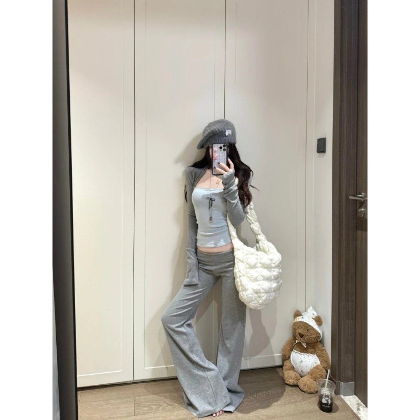 2026巨好看搭配一整套辣妹风假两件修身长袖上衣显瘦翻边微喇长裤,女装/女士精品,时尚套装,淘宝优惠券,粉丝福利购,淘宝优惠卷