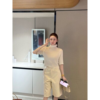 高领短袖针织上衣高腰休闲五分裤