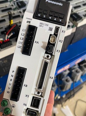 伺服驱动器MBDLT25SF,400W,拆机