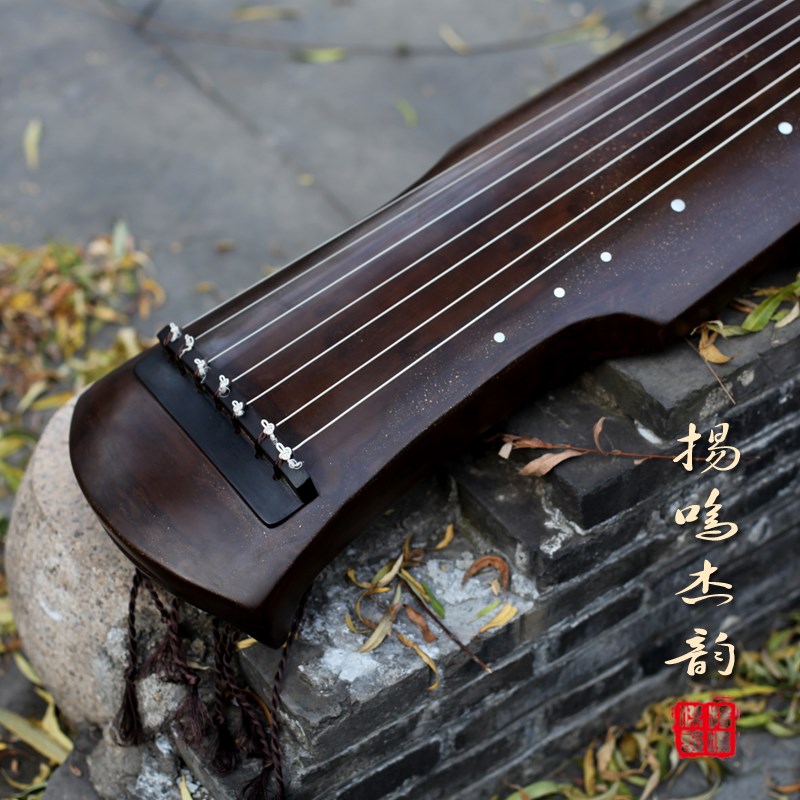 【扬鸣古琴】古法制作 纯手工生漆老杉木初学演奏伏羲古琴 送琴桌