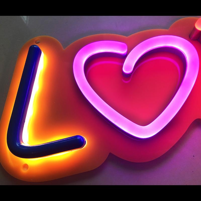 LED仿霓虹灯发光字三维亚克力雕刻logo字母创意造型招牌门头广告