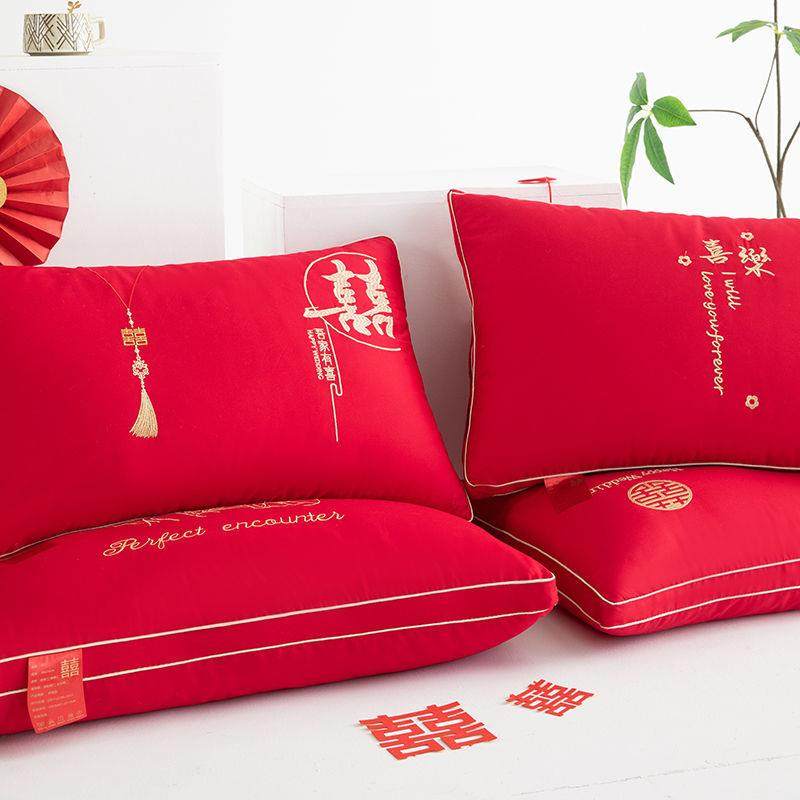 大红婚庆枕头枕芯结婚枕头芯红色新娘新郎结婚枕头芯一对时尚款