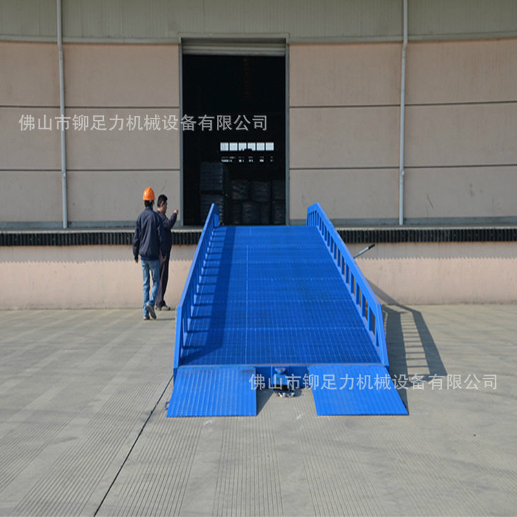 阳江装车登车桥　珠海装车用的平台 中山哪有卖卸货桥
