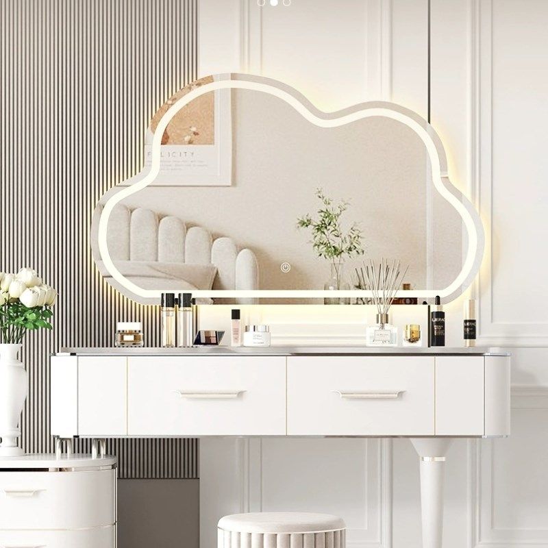 云朵led带灯化妆镜浴室壁挂镜梳妆台台式镜子用贴墙自粘挂墙真实