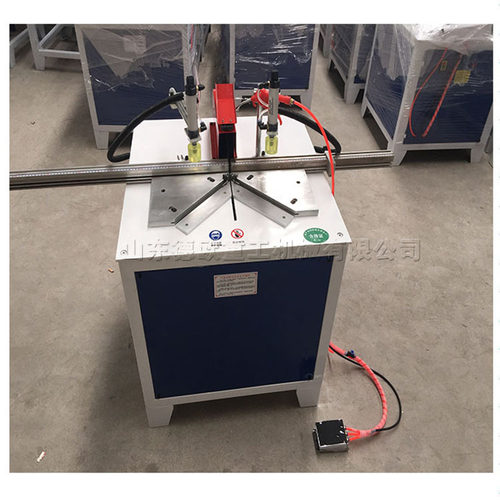 铝型材PVC多功能断料切角机